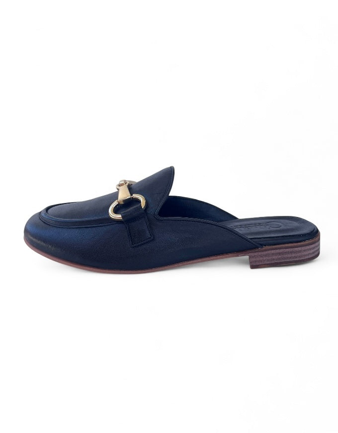 Gaze Slides Black Leather
