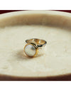 Chroma Two-Tone Button Pearl Ring