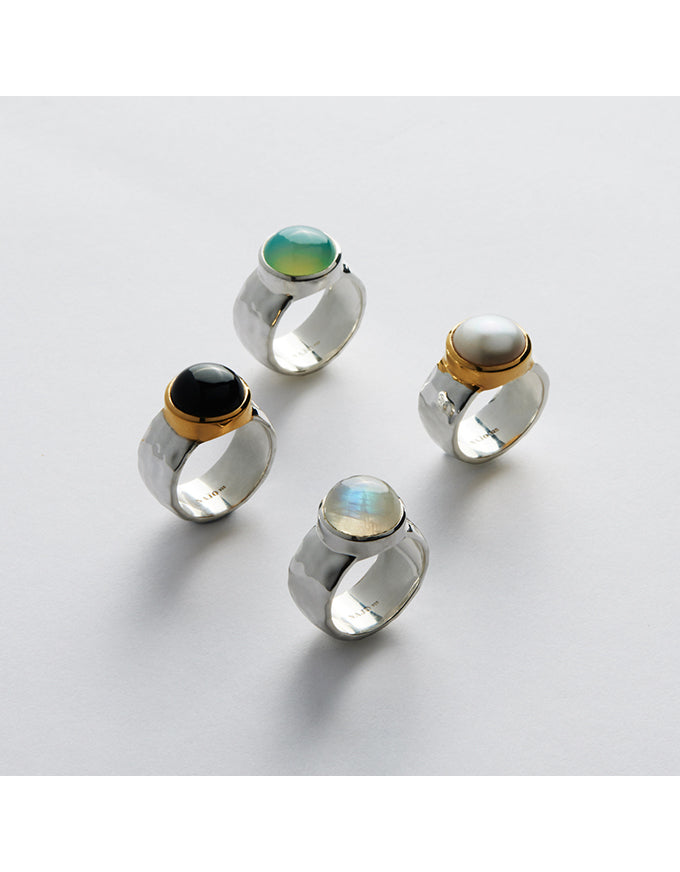 Chroma Two-Tone Button Pearl Ring