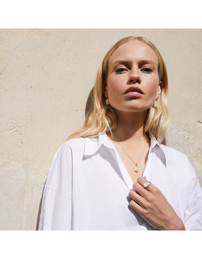 Fleur Rainbow Moonstone Ring