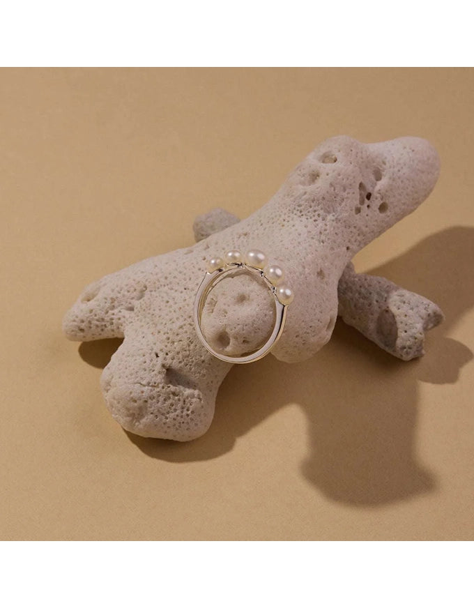 Mermaid Pearl Ring Silver