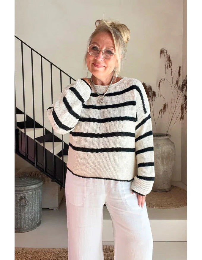 Relaxed Jumper Black/White