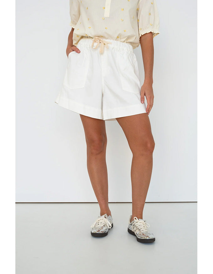 Sofia Short Snow White