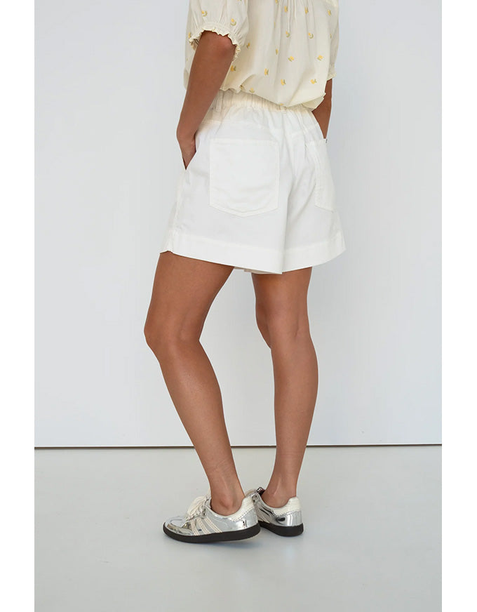 Sofia Short Snow White