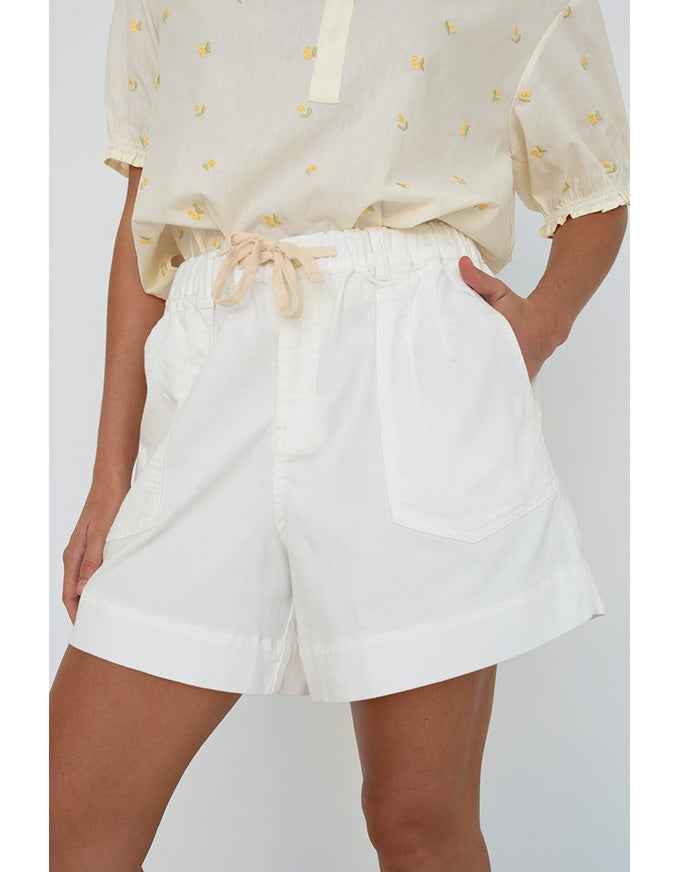 Sofia Short Snow White