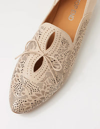 Simmona Flats Vanilla Leather