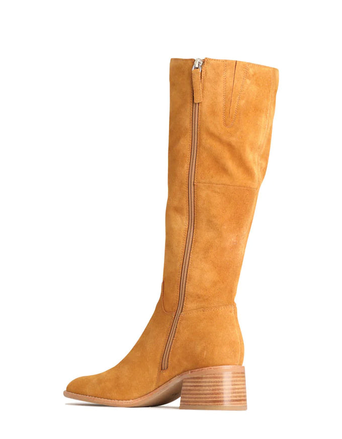 Wyoming Camel Suede Boots