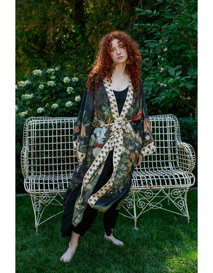I Dream in Flowers Bamboo Long Kimono with Bees