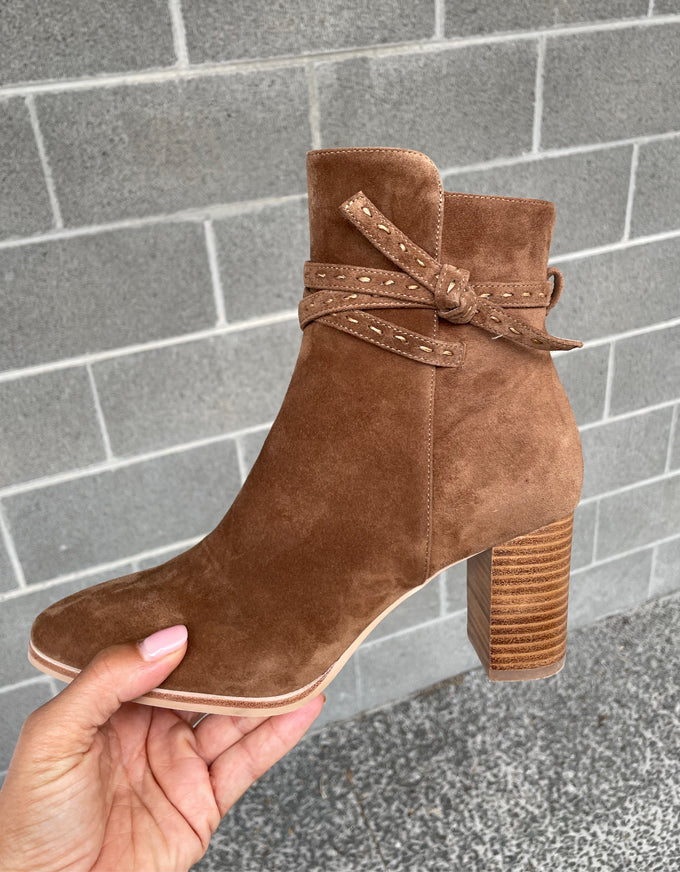 Adaire Ankle Boots Suede Nutmeg