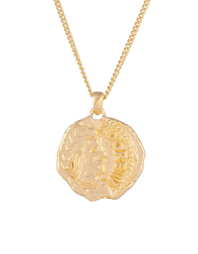 Adore Pendant Necklace Gold