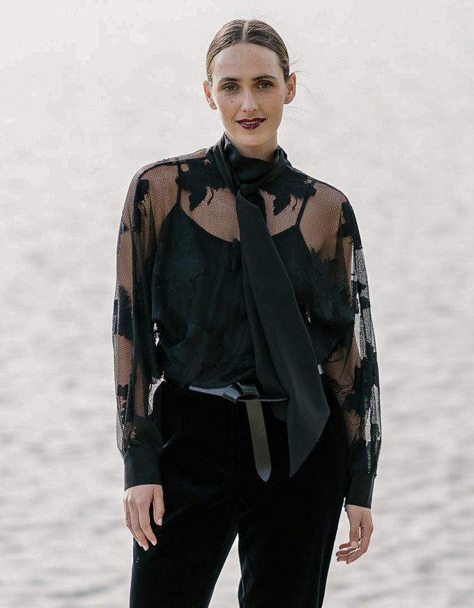 Alley Sheer Lace Blouse Black