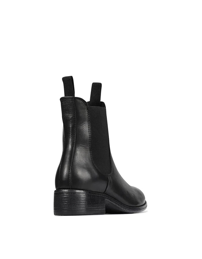 Celina Leather Boot Black