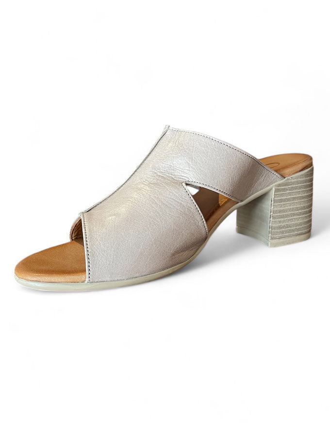 Eliska Heels Taupe Leather