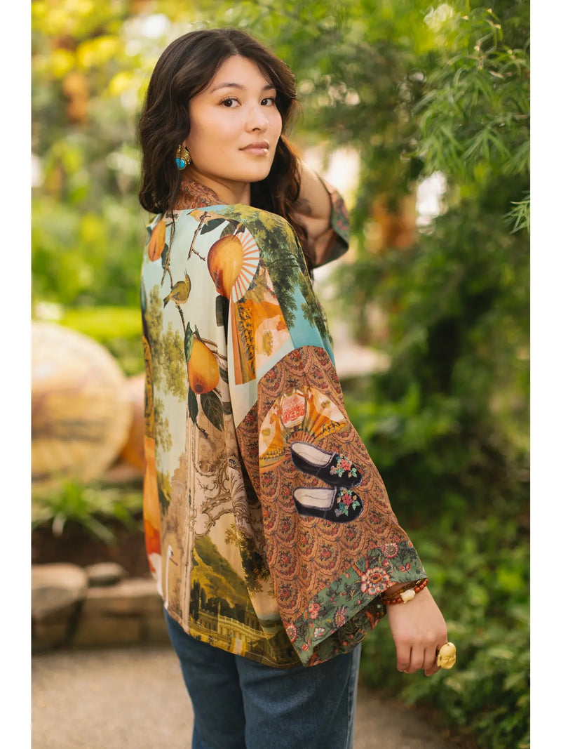 Secret Garden Cropped Bamboo Kimono with Swan