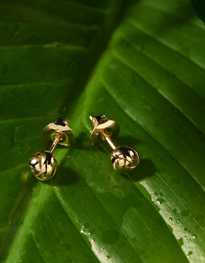 Floret Yellow Gold Knot Stud Earring