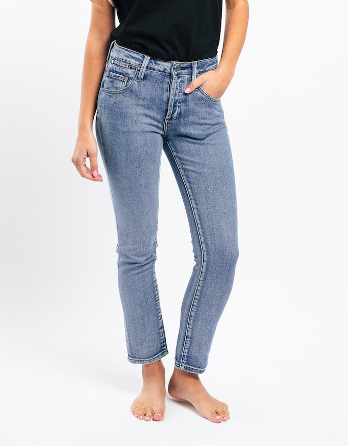 Kirby Jean Sun Bleached