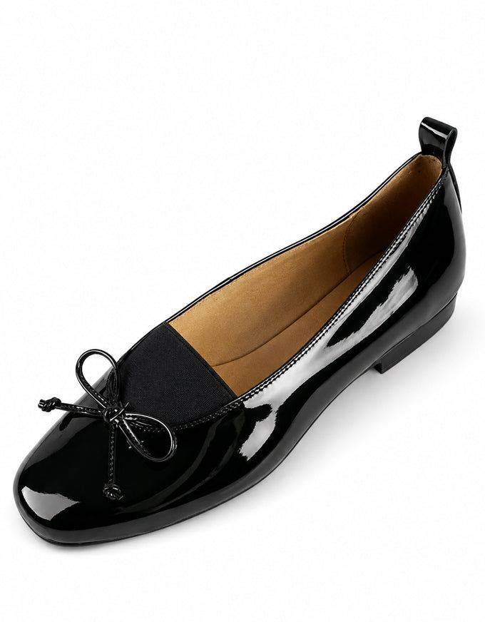 Metty Patent Leather Flats Black