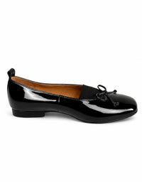 Metty Patent Leather Flats Black