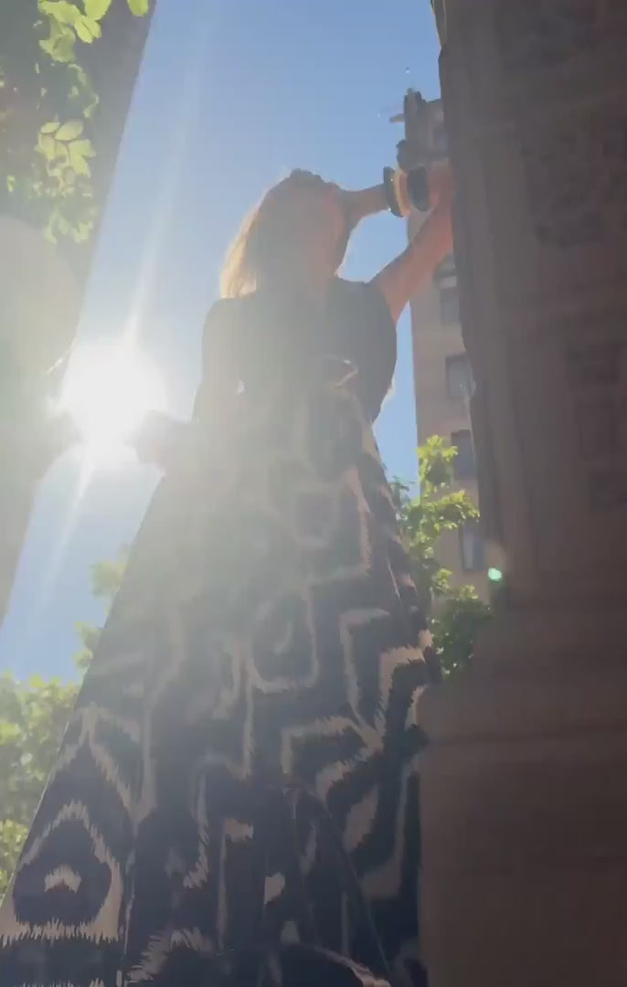 Villa Vita Convertible Maxi Dress Black/Cream Abstract