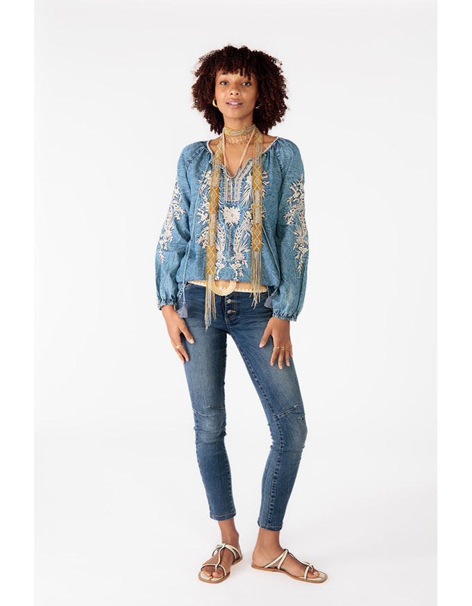 Alessia Shirt Embroidered