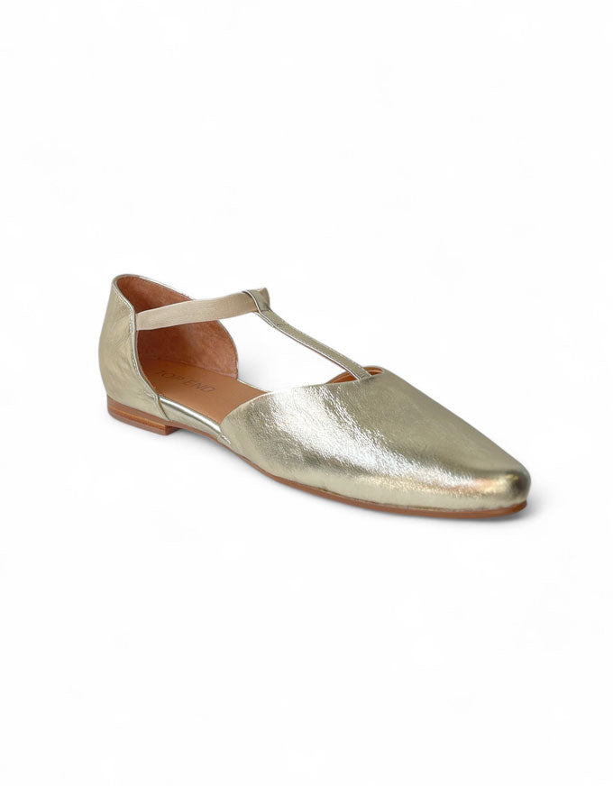 Saddie Pale Gold Crush Leather Flats