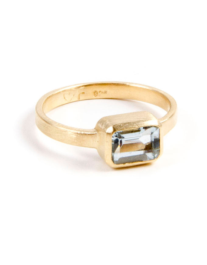 Aquamarine Deco Ring Gold