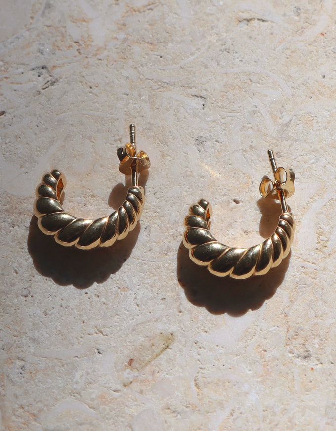 Cafe Stud Earring Gold