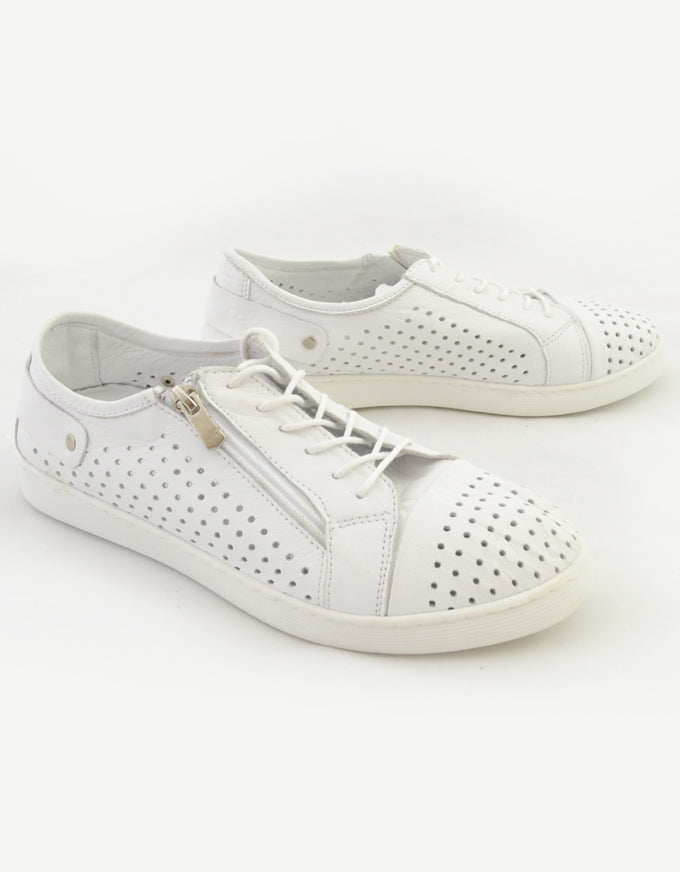 Cabello EG17 - White.