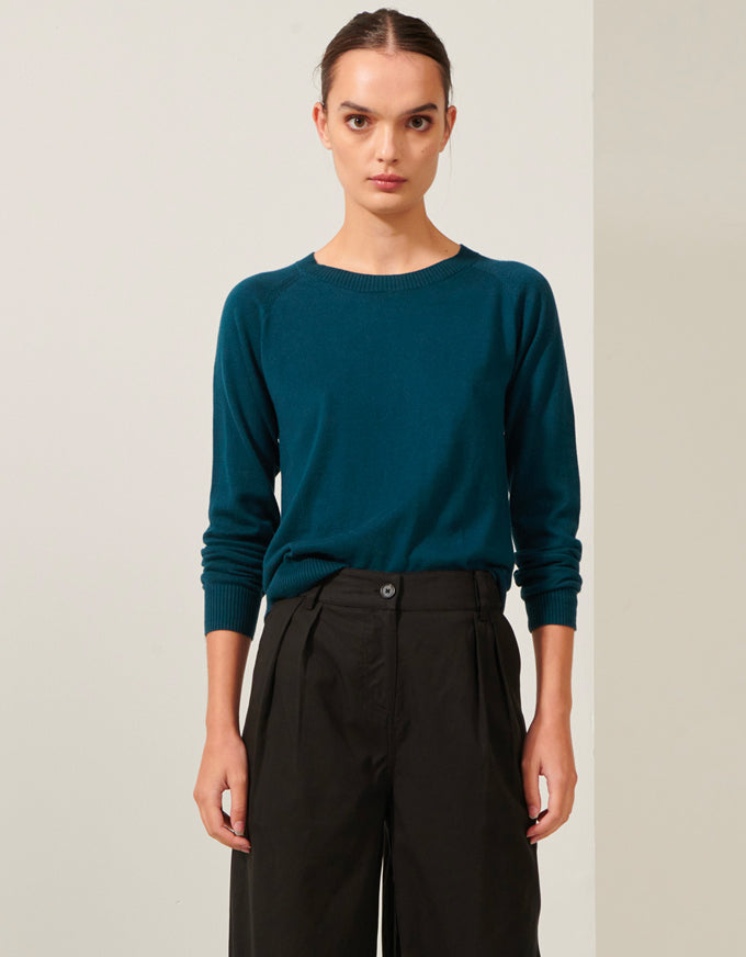 The Calamity Crew Neck in Plain Teal, from POL.