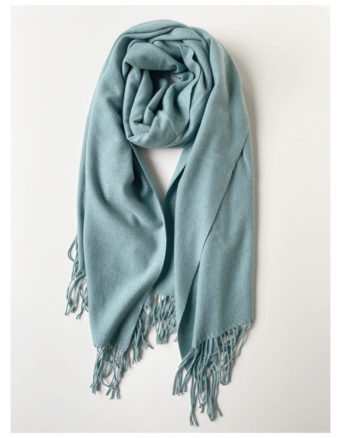 The Cashmere Scarf in Teal.