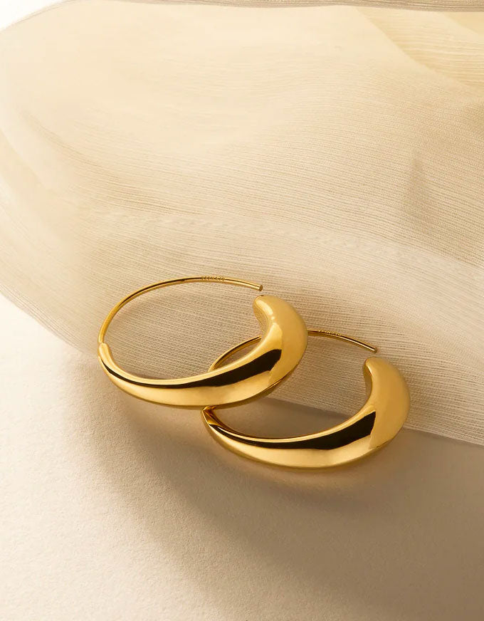 Flow Yellow Gold Earring