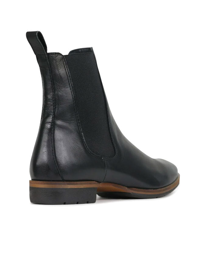GAZELLE Boots Black Leather