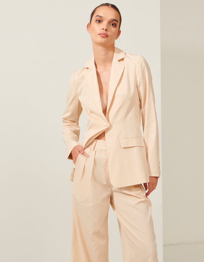 The Selve Jacket in Natural, from POL.