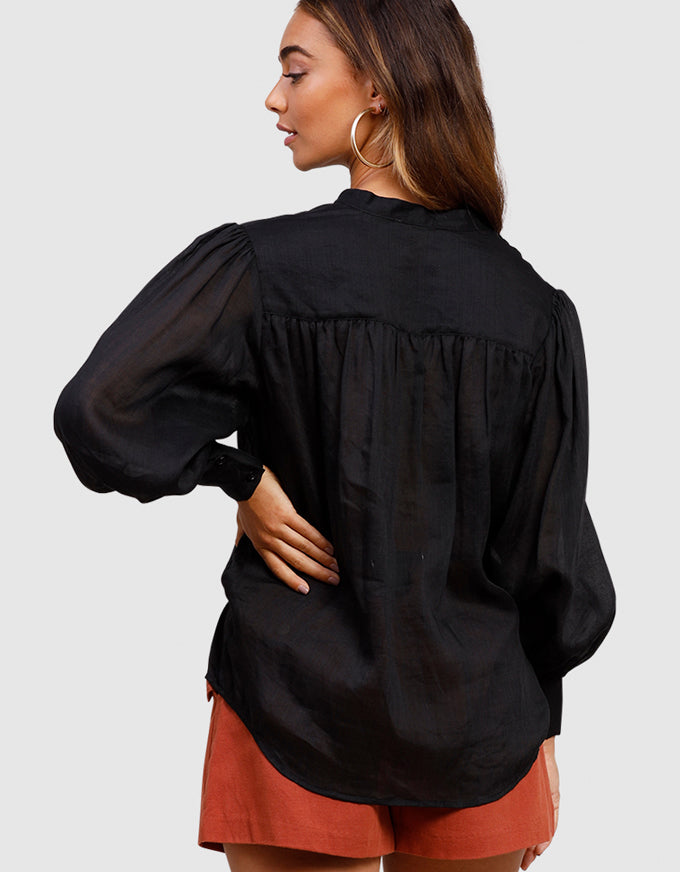 The Staycation Blouse in Black.